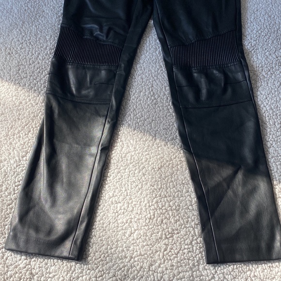 MOLLY BRACKEN Faux Lather Pants - Picture 5 of 7